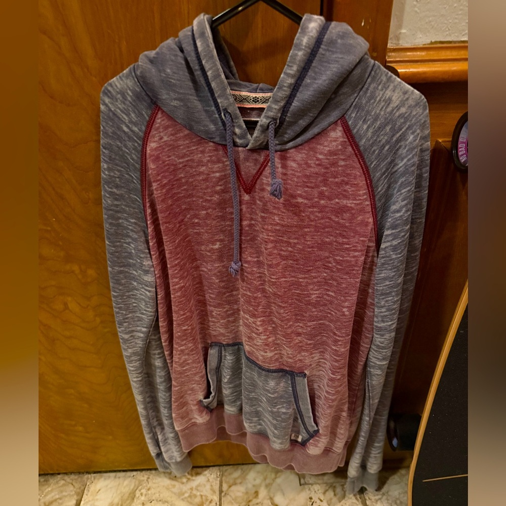 XTRA SOFT THIN COLOR-BLOCK BILLABONG PULLOVER HOODIE WOMEN SIZE MEDIUM EUC